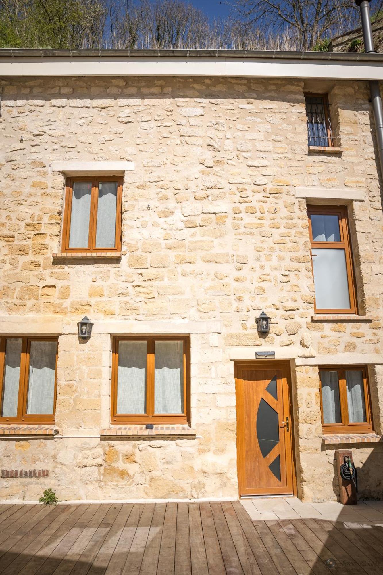 Chez Millouz - Triplex Semi-Troglodyte Διαμέρισμα Ποντουάζ Εξωτερικό φωτογραφία
